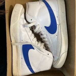 Blazer Mid 77’ VNTG *worn a handful of times*